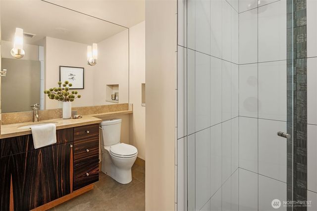 2667 44th Avenue W, Seattle, WA 98199