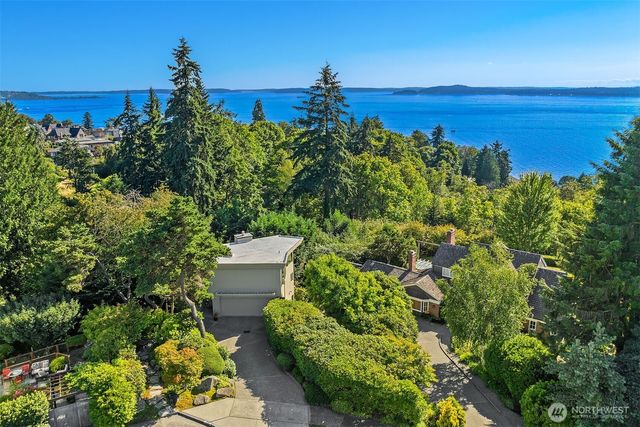 2667 44th Avenue W, Seattle, WA 98199