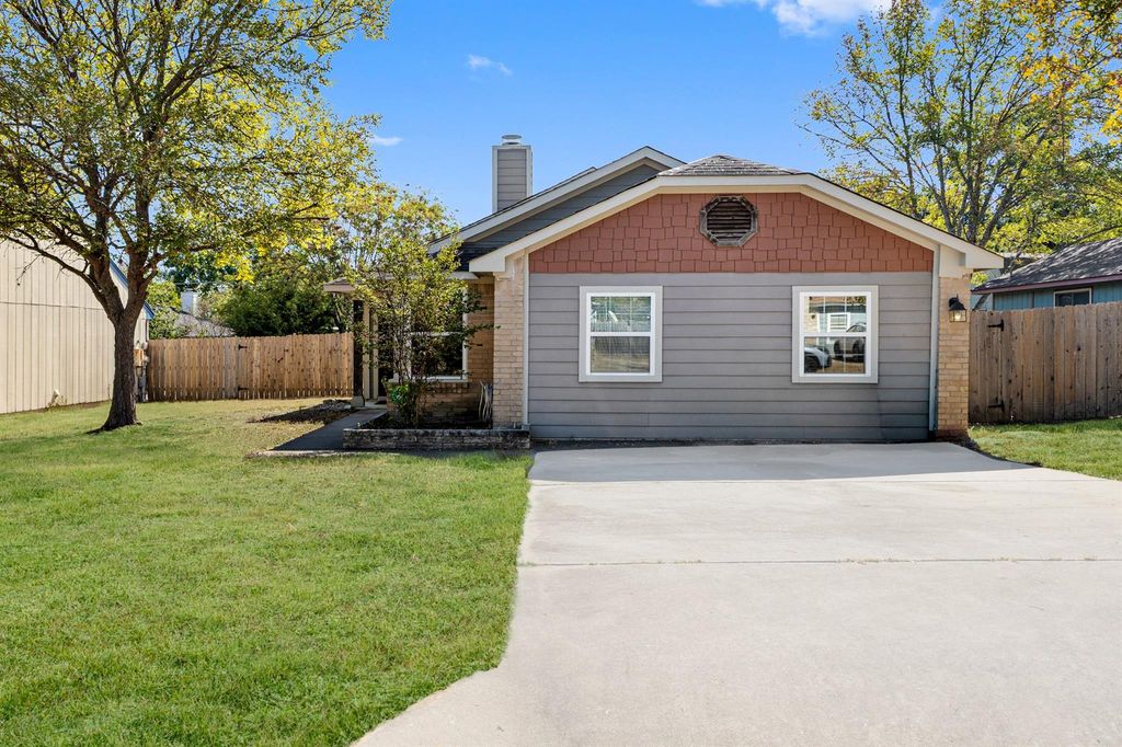 8754 Birmingham DR, Austin, TX 78748