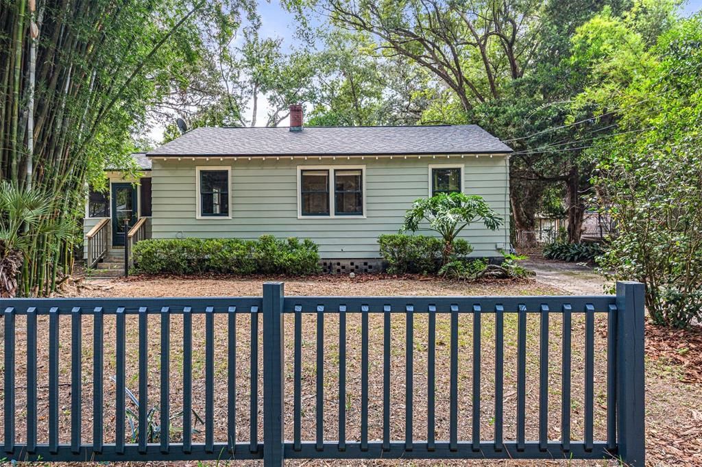 927 NE 7TH AVENUE, Gainesville, FL 32601