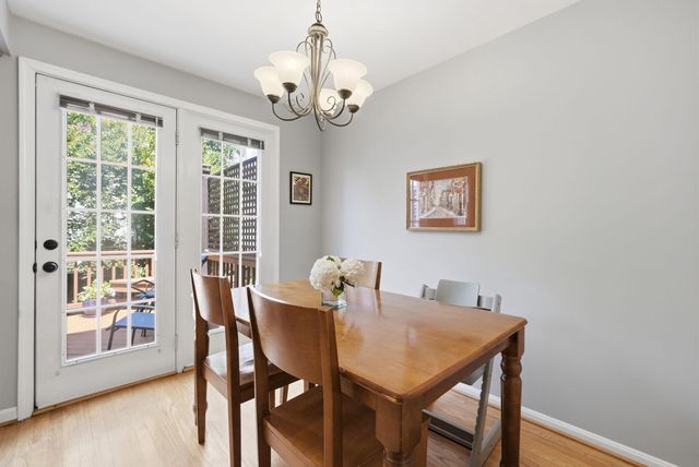 3012 COLONIAL SPRINGS CT, Alexandria, VA 22306