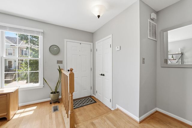 3012 COLONIAL SPRINGS CT, Alexandria, VA 22306