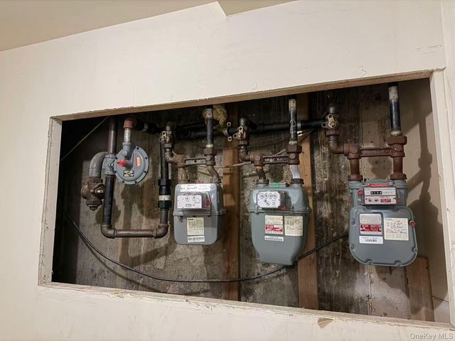 80-29 57th Street, Glendale, NY 11385