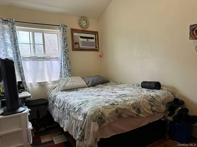 80-29 57th Street, Glendale, NY 11385