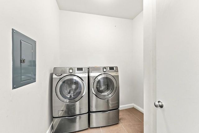 200 N Highland Avenue NE 207, Atlanta, GA 30307