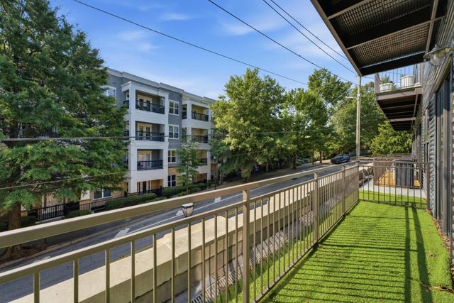 200 N Highland Avenue NE 207, Atlanta, GA 30307