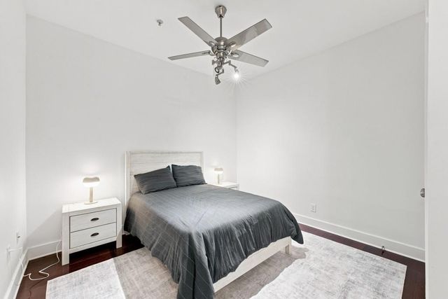 200 N Highland Avenue NE 207, Atlanta, GA 30307