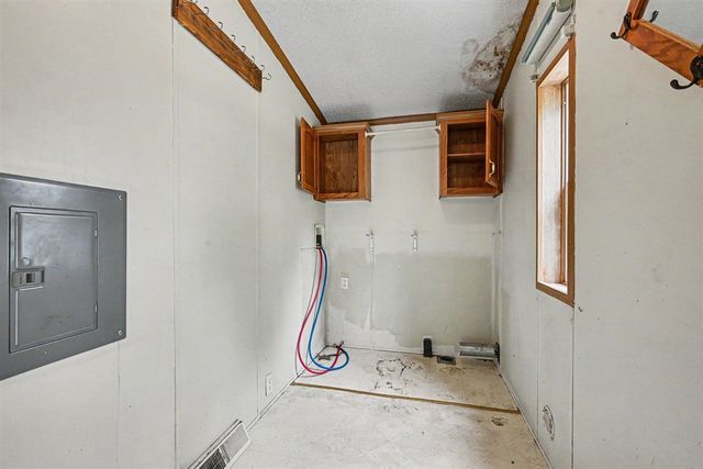 62252 Shaffer Road, Constantine, MI 49042