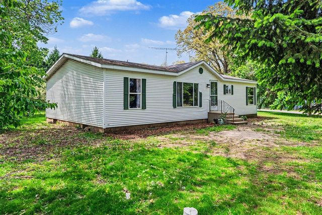 62252 Shaffer Road, Constantine, MI 49042