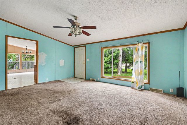62252 Shaffer Road, Constantine, MI 49042