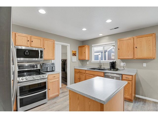 826 Willow Dr, Brighton, CO 80603