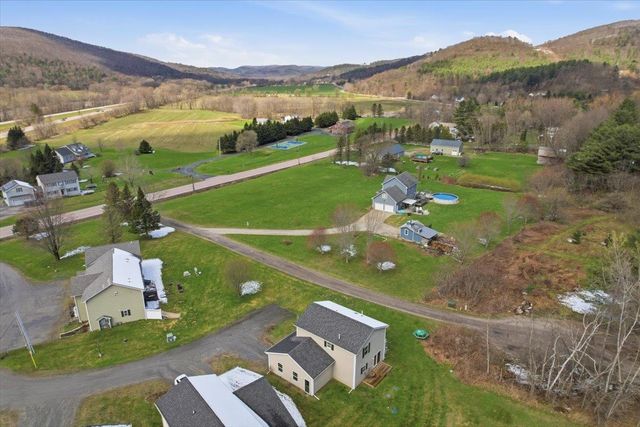 70 Perpetual Lane, Richmond, VT 05477