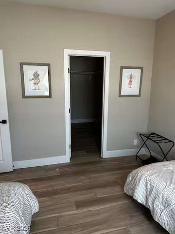 724 North Naples Street, Henderson, NV 89015