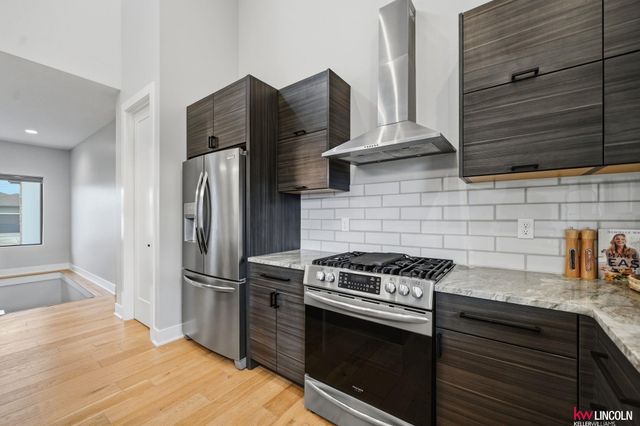 6801 Monarch Drive, Lincoln, NE 68516