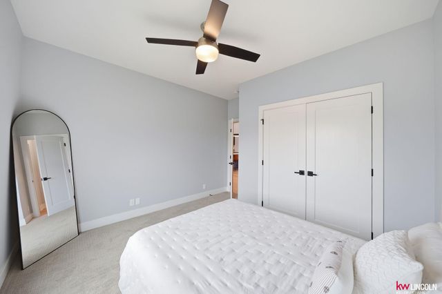 6801 Monarch Drive, Lincoln, NE 68516
