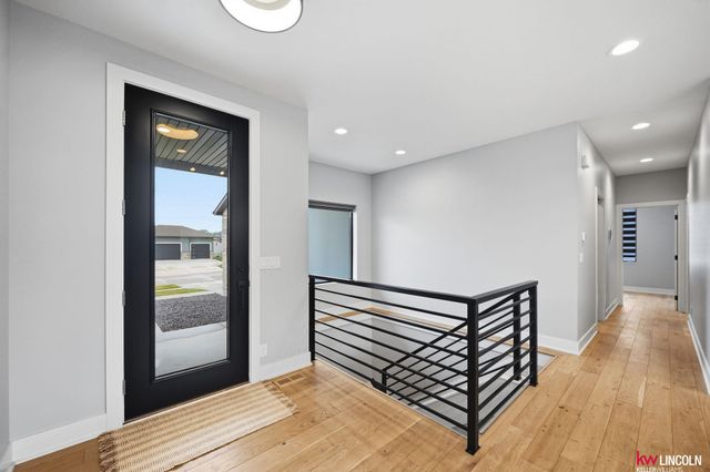 6801 Monarch Drive, Lincoln, NE 68516