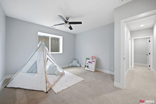 6801 Monarch Drive, Lincoln, NE 68516