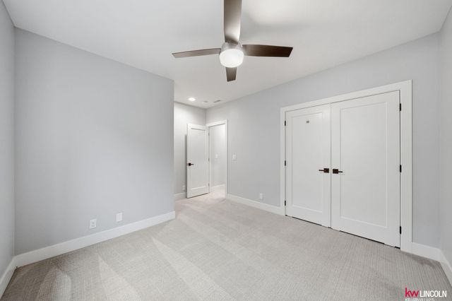 6801 Monarch Drive, Lincoln, NE 68516