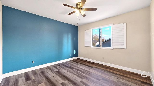 2712 Rriver Valley Cir, Modesto, CA 95351