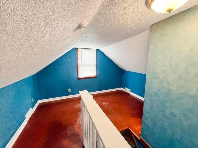 101 Wheelock Parkway W, Saint Paul, MN 55117