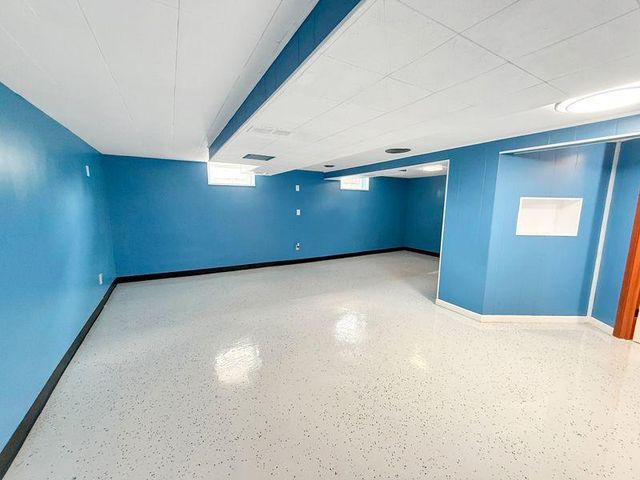 101 Wheelock Parkway W, Saint Paul, MN 55117