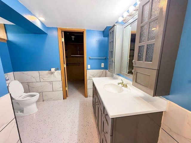 101 Wheelock Parkway W, Saint Paul, MN 55117