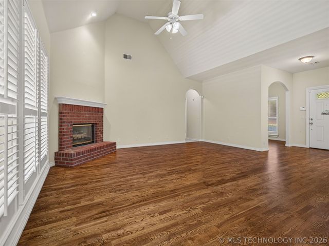 10236 S Evanston Place, Tulsa, OK 74137