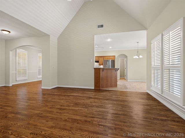 10236 S Evanston Place, Tulsa, OK 74137