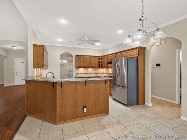 10236 S Evanston Place, Tulsa, OK 74137