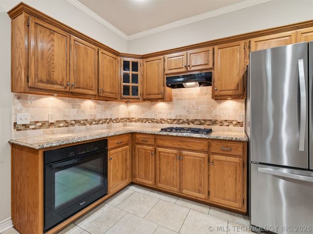 10236 S Evanston Place, Tulsa, OK 74137