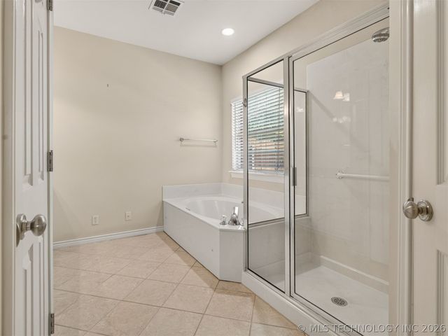 10236 S Evanston Place, Tulsa, OK 74137