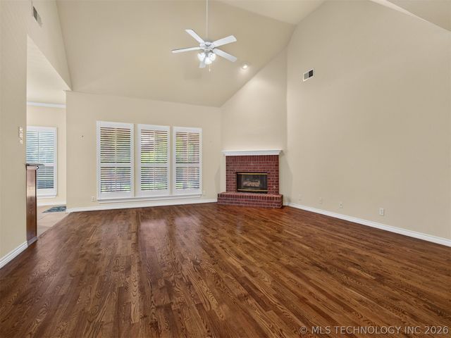 10236 S Evanston Place, Tulsa, OK 74137