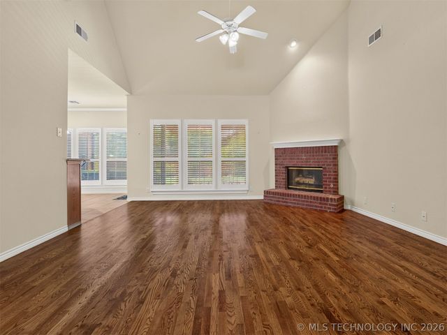 10236 S Evanston Place, Tulsa, OK 74137