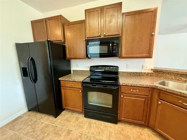 2616 WALDEN WOODS DRIVE, Plant City, FL 33566
