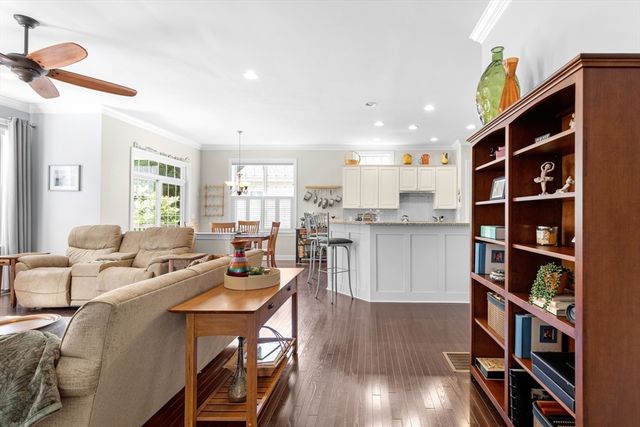 23 Woodsong, Plymouth, MA 02360