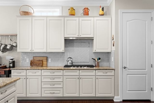 23 Woodsong, Plymouth, MA 02360
