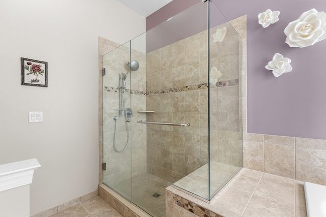 23 Woodsong, Plymouth, MA 02360