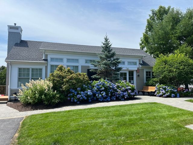 23 Woodsong, Plymouth, MA 02360