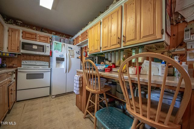 3713 Bluefield Drive, Johnson City, TN 37601