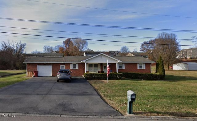 3713 Bluefield Drive, Johnson City, TN 37601