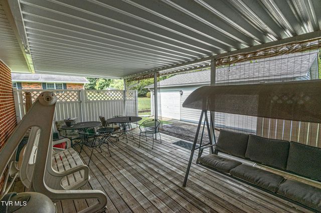 3713 Bluefield Drive, Johnson City, TN 37601