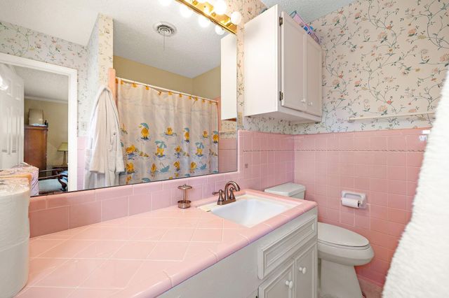 7 Inwood CIR, Austin, TX 78746