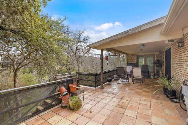 7 Inwood CIR, Austin, TX 78746