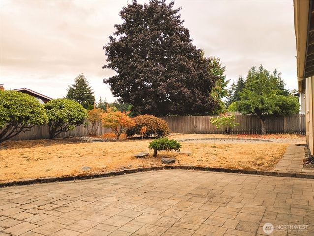 15103 Westmore Drive E, Puyallup, WA 98374