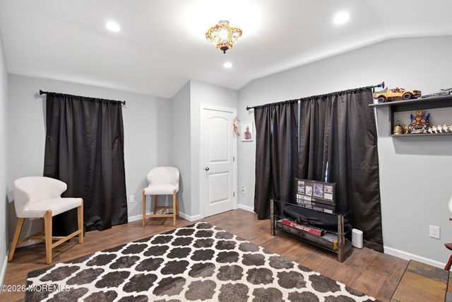 888 Briarcliff Drive, Toms River, NJ 08753