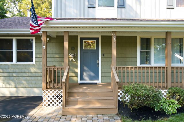 888 Briarcliff Drive, Toms River, NJ 08753