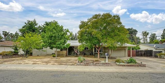 4119 Beresford way, Sacramento, CA 95821
