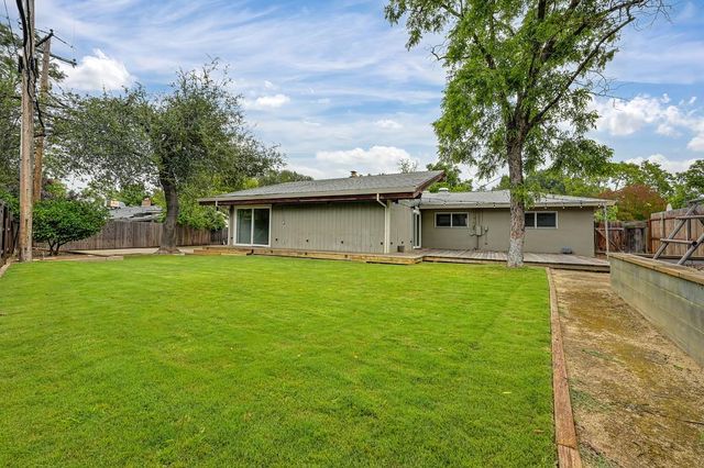 4119 Beresford way, Sacramento, CA 95821