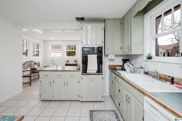 600 7TH STREET N, Clanton, AL 35045