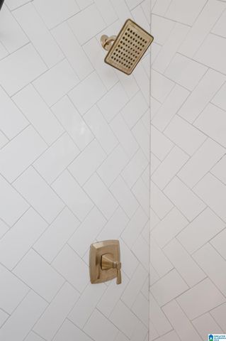 600 7TH STREET N, Clanton, AL 35045